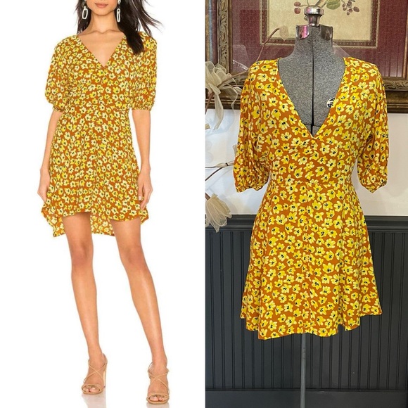 Faithfull the Brand Dresses & Skirts - Faithfull the Brand Ilia Fit & Flare Cottage Core Mini Dress - Sz M 🧡🎀